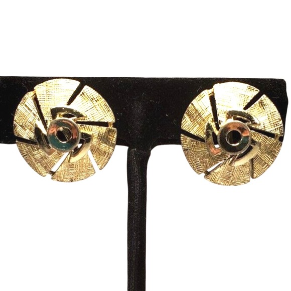Lisner Jewelry - VTG Lisner Earrings Silver Tone Pinwheel Screw Back Mid Century MCM Round 7/8"